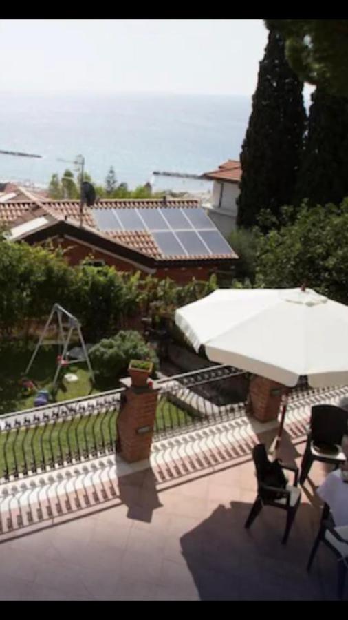 Dolcevita Rooms Arma di Taggia Zewnętrze zdjęcie
